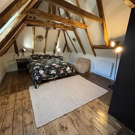 Charmante Maison De Village Pierrefort