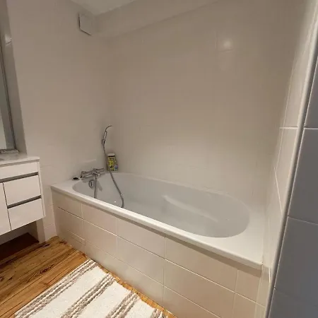 Charmante Maison De Village Nyaraló