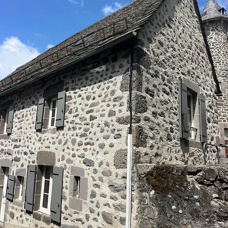 Charmante Maison De Village Nyaraló *