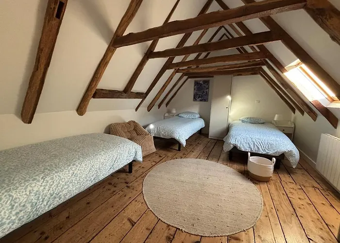 Ferienhaus Charmante Maison De Village Pierrefort