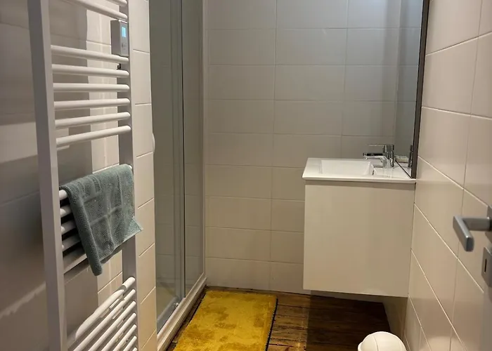 Charmante Maison De Village Ferienhaus Pierrefort